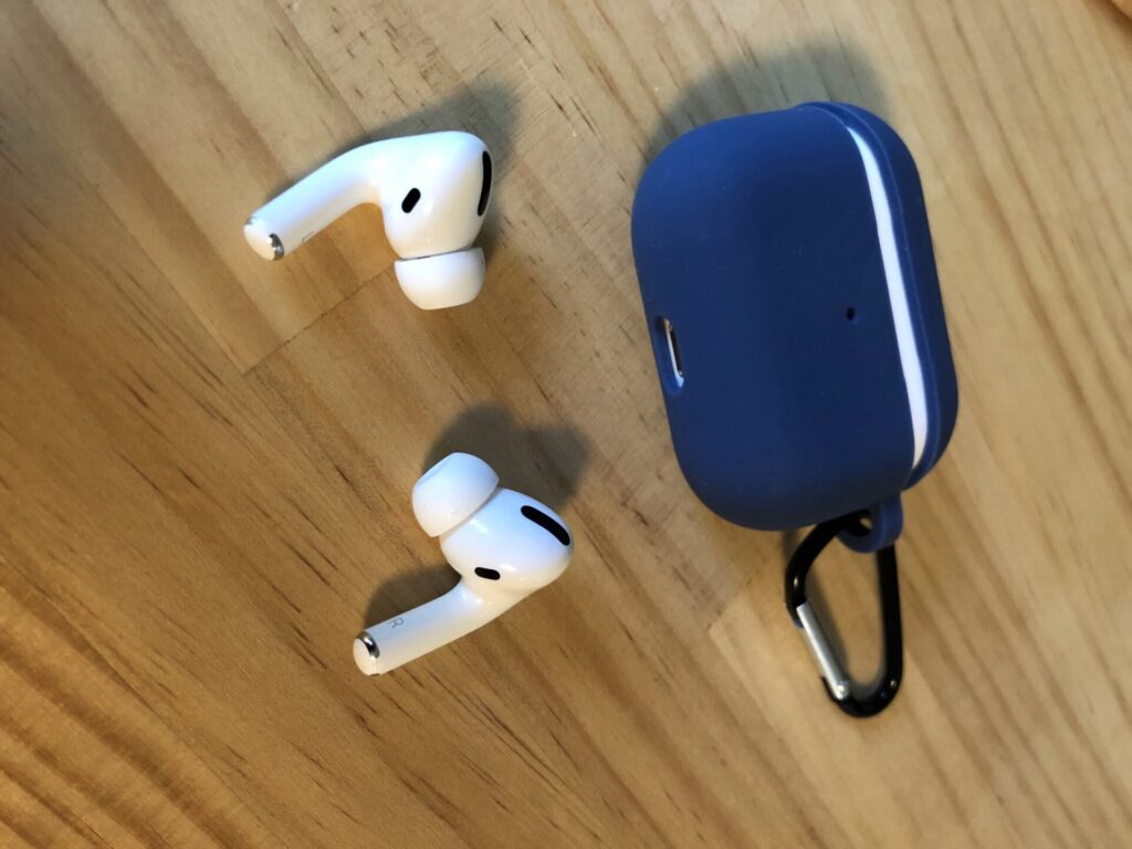 AirPods